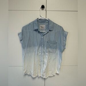 Rails Revolve Lex Light Vintage Dip Dye Button Up. Size S.